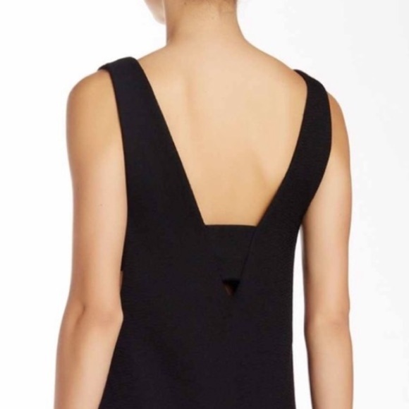 Black Shift Dress w Cutouts - Picture 4 of 4